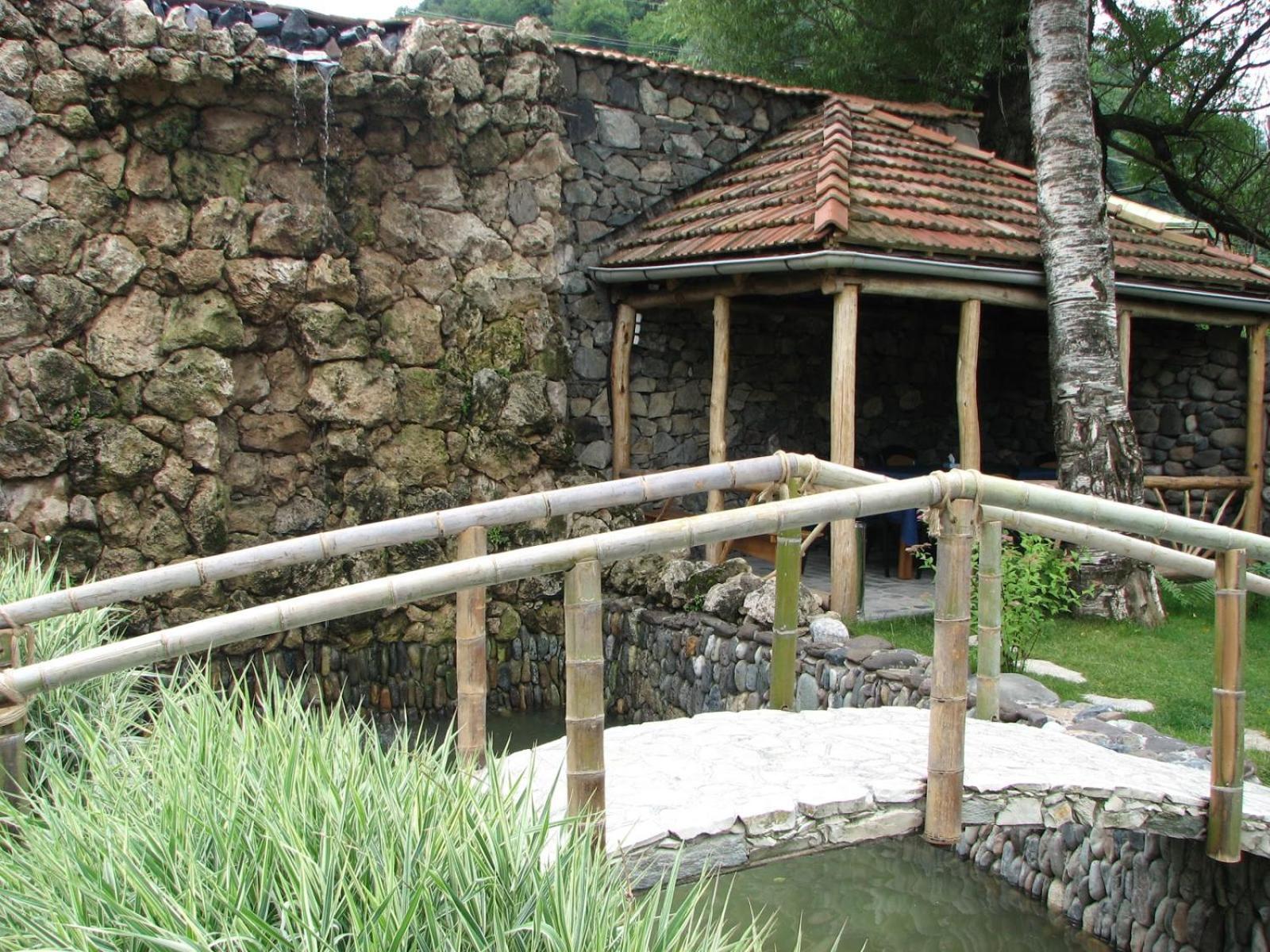 Bed and Breakfast Eco Garden Dilidschan Exterior foto