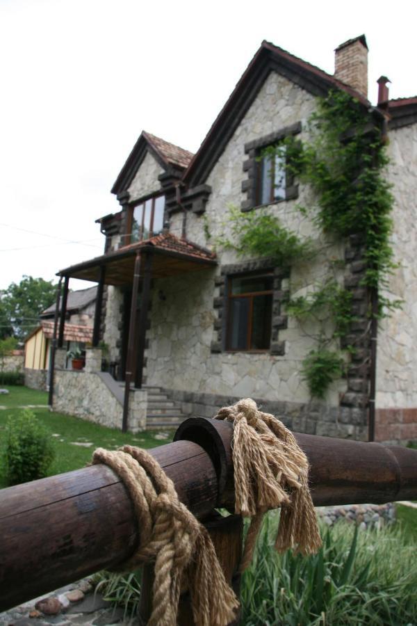Bed and Breakfast Eco Garden Dilidschan Exterior foto